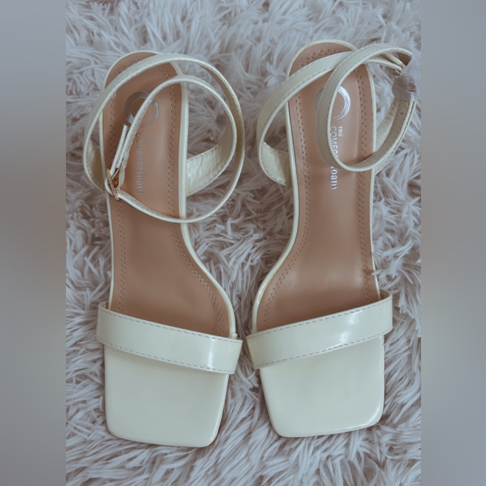 Elegant Cream Sandals